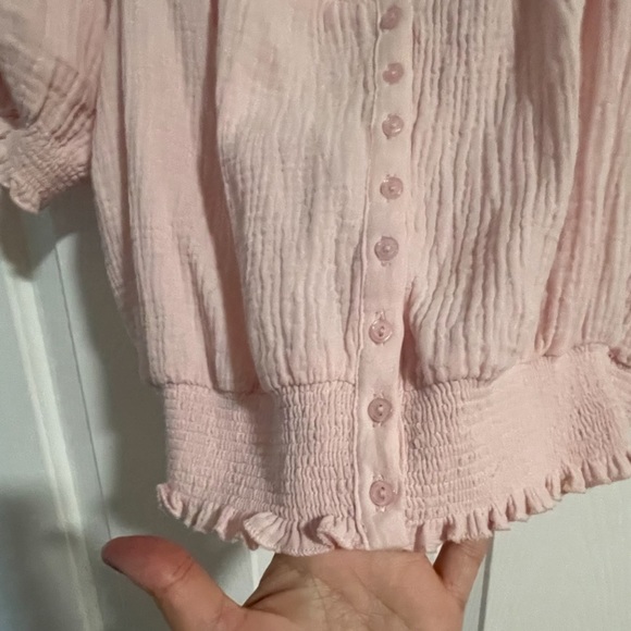 Pink gauze like top. Tags attached! - Picture 4 of 5